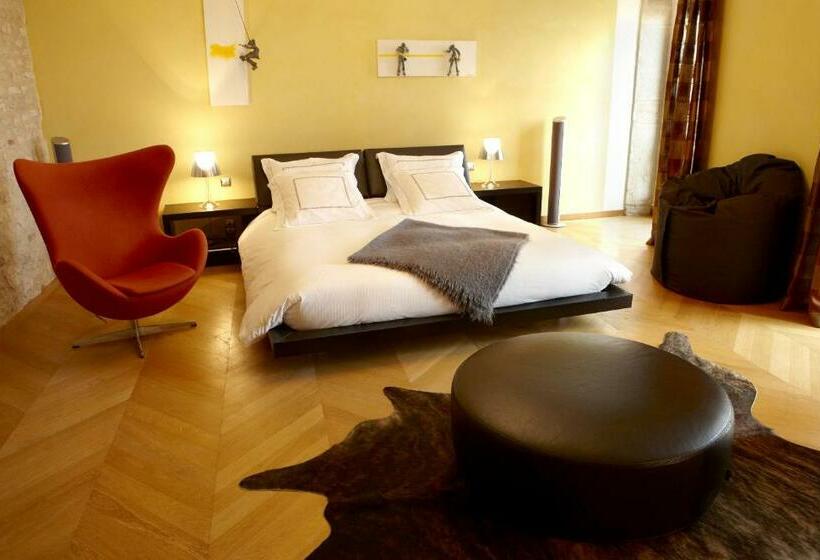 Номер Deluxe Кровать Кинг, Chateau De Chassagne Montrachet