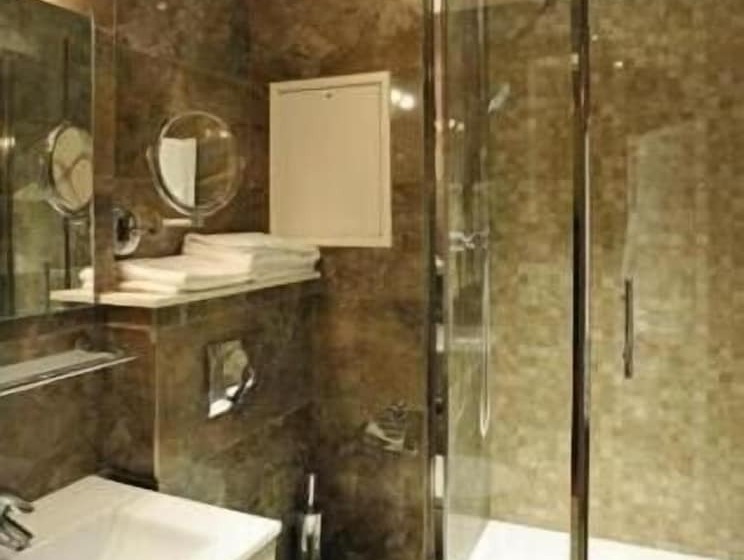 Номер Комфорт, Hôtel Spa Thermalia