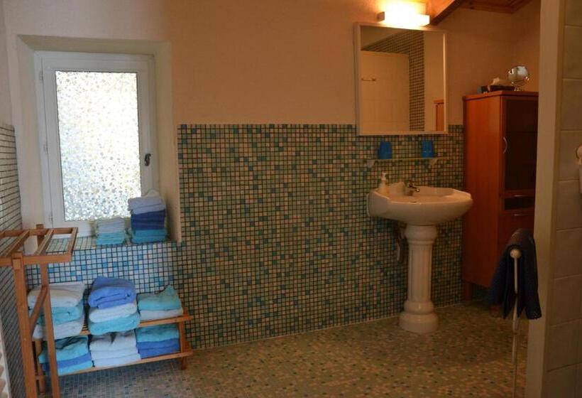 Family Suite, Au Passage Du Gois