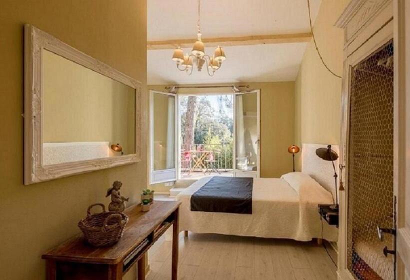 Студио Стандарт Вид на Сад, La Bastide Des Pins