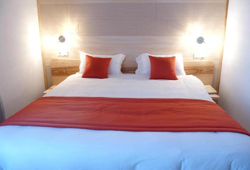 Номер Superior, Logis Hôtel Restaurant Hostellerie De L étoile