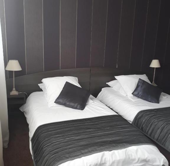 Номер Комфорт, Hostellerie De La Quenoeuille