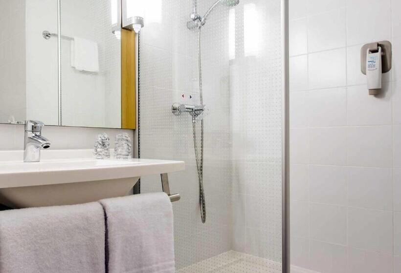 Номер Стандарт, Ibis Budget Concarneau