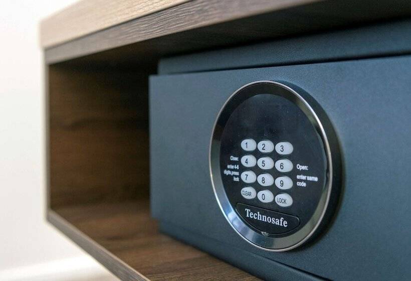Номер Executive, Kle, Bw Signature Collection