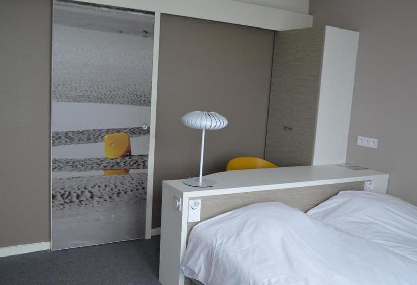 Triple Room Sea View, La Villa Saint Jean