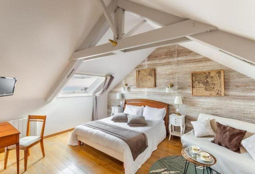 Трехместный Номер Deluxe Вид на Море, La Metairie Du Vauhariot   Chambre Ou Lodge   Piscine Chauffée   Vue Mer Et Mont Saint Michel   Gr34