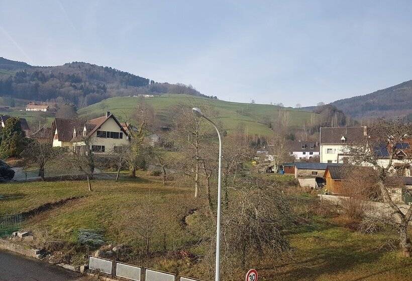 Номер Стандарт, Au Vieux Moulin