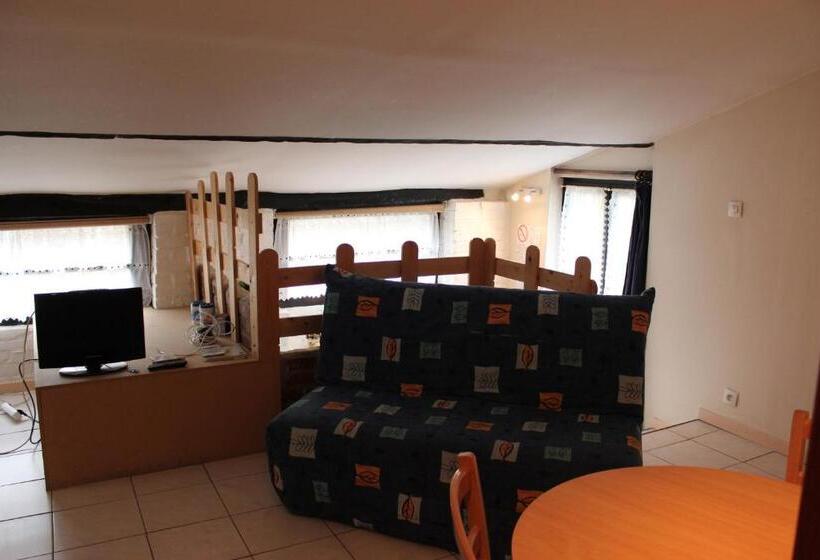 Номер Комфорт, Auberge Du Bord Des Eaux   Demi Pension Assurée Sur Réservation