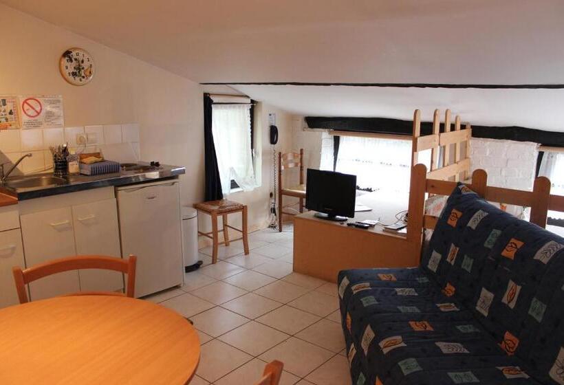 Номер Комфорт, Auberge Du Bord Des Eaux   Demi Pension Assurée Sur Réservation
