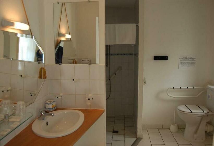 Номер Стандарт, Auberge Du Bord Des Eaux   Demi Pension Assurée Sur Réservation