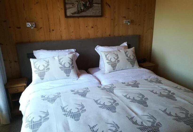 Номер Стандарт, Hôtel Chalet Les Ecureuils Restaurant, Sauna & Spa Garage