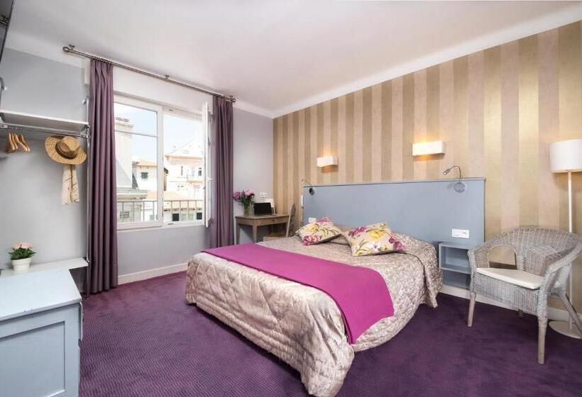 Номер Комфорт, Hôtel Le Saphir
