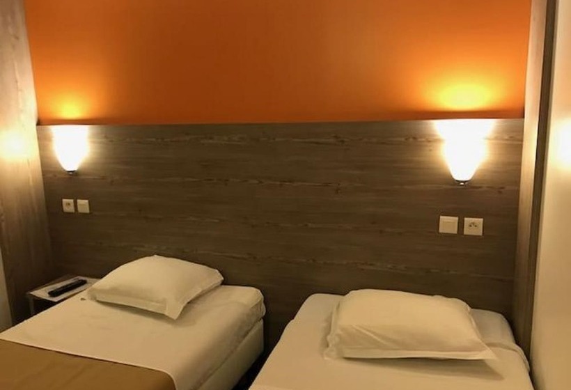 Номер Стандарт, Kyriad Direct  Poissy   Acheres