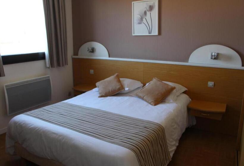 Четырехместный Номер Стандарт, Logis   Hôtel De La Baie De Somme