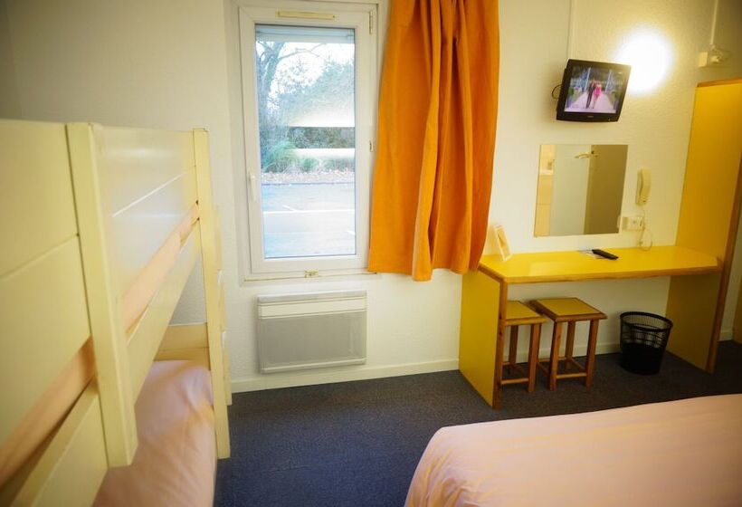 Семейный Номер, Quick Palace Anglet