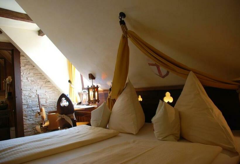 Номер Стандарт Вид на Озеро, Mittelalterhotel Gästehaus Rauchfang