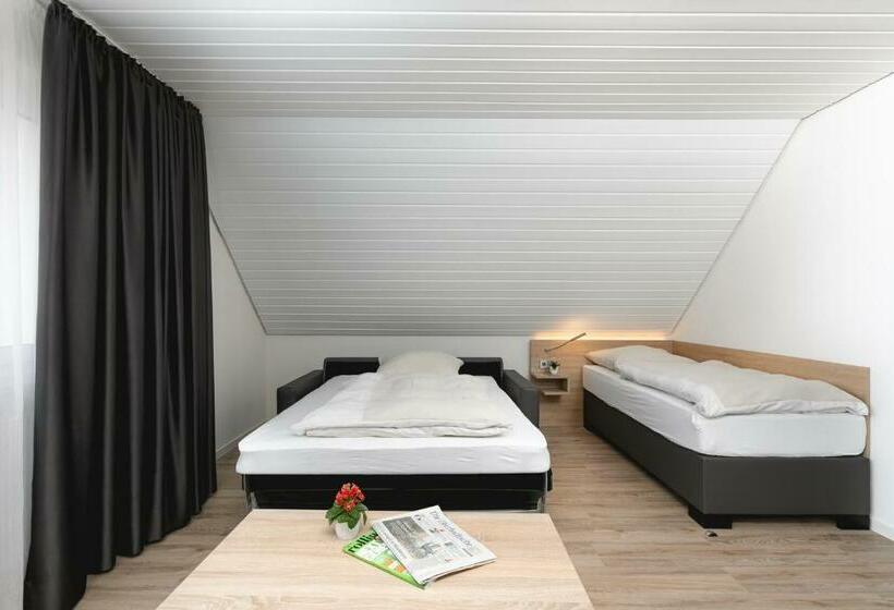 غرفة قياسية رباعية, Zur Blume Hotel & Restaurant Efringen Kirchen Bei Basel