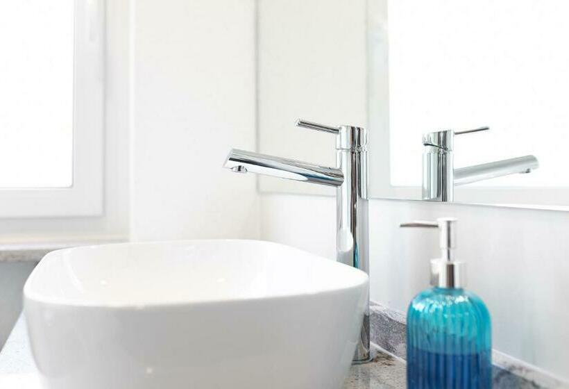 غرفة قياسية رباعية, Zur Blume Hotel & Restaurant Efringen Kirchen Bei Basel