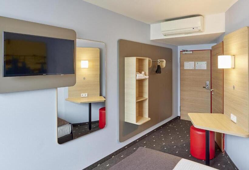 Номер Стандарт, B&b Hotel Saarbrücken Hbf