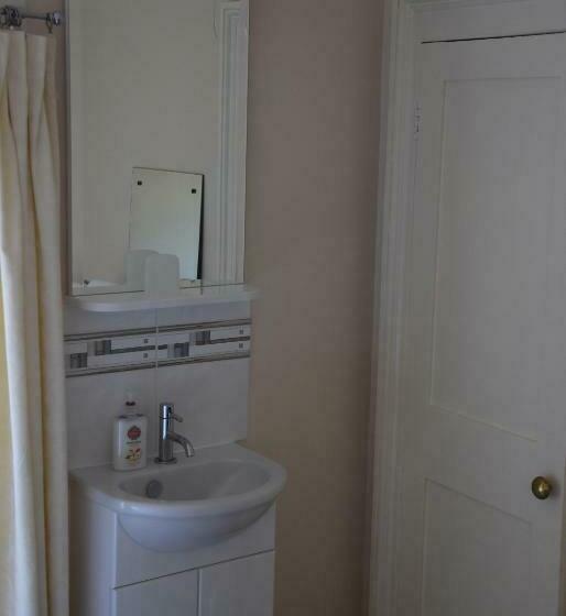 اتاق استاندارد با سرویس بهداشتی مشترک, Kingsleigh Guest House
