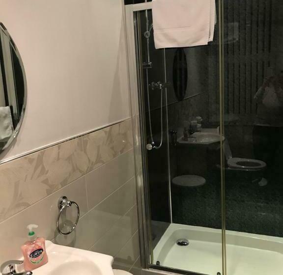 غرفة قياسية, Dawn Break Guest House