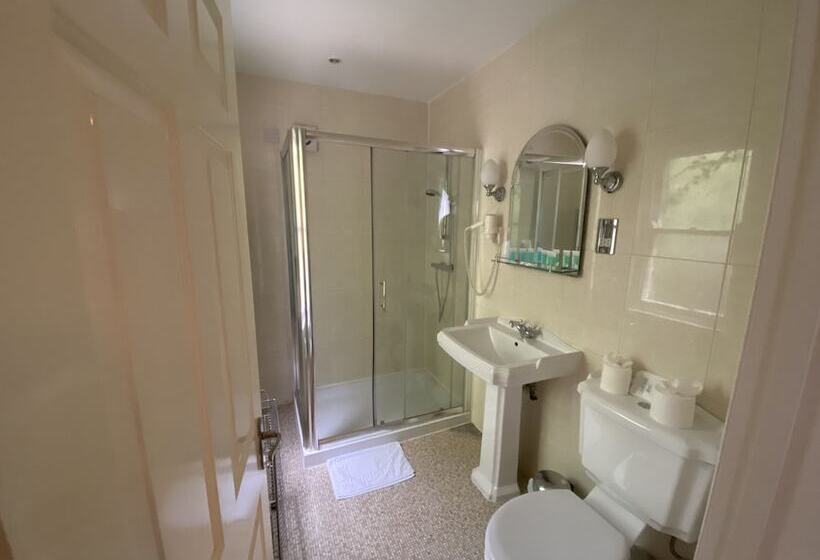 Номер Стандарт, Pickwicks Guest House