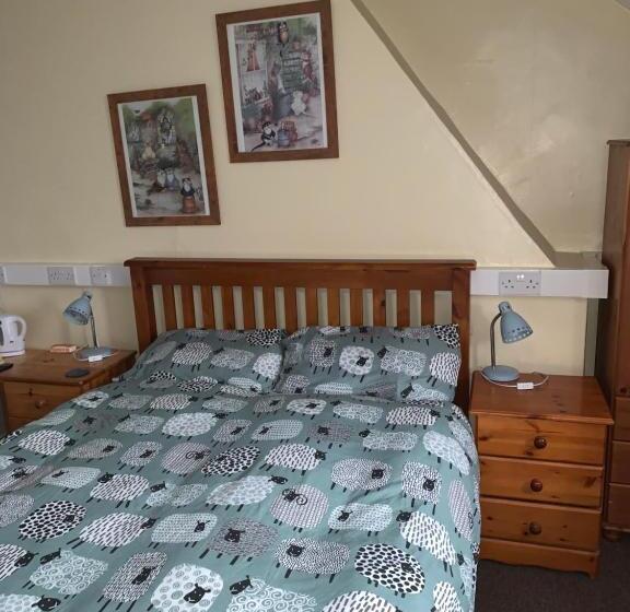 Номер Стандарт, Brafferton Guest House