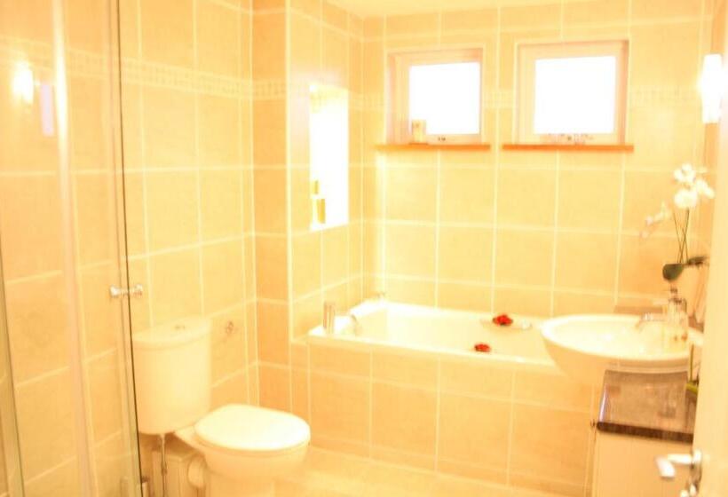 Люкс, Ayrs And Graces   Luxury Bed And Breakfast