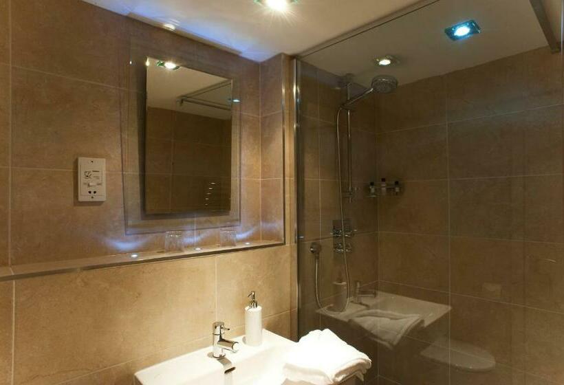 Номер Deluxe, Nearwater