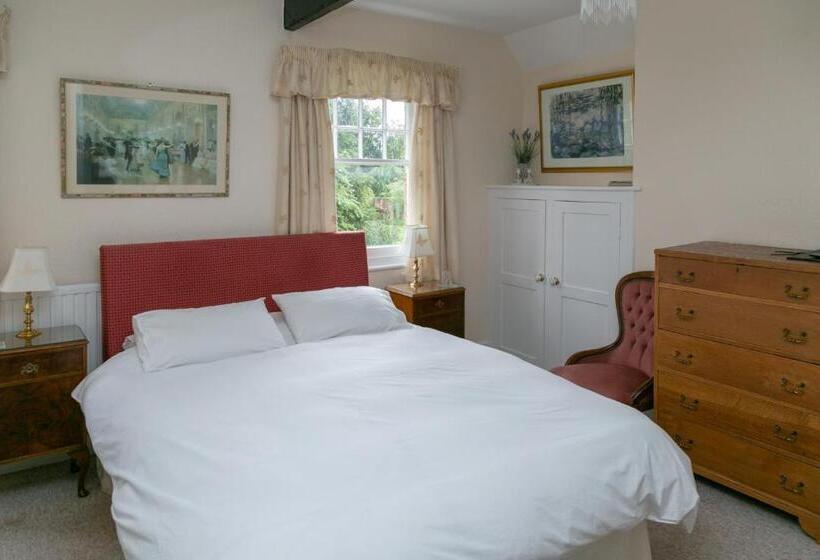 غرفة قياسية, The Garden House Grittleton