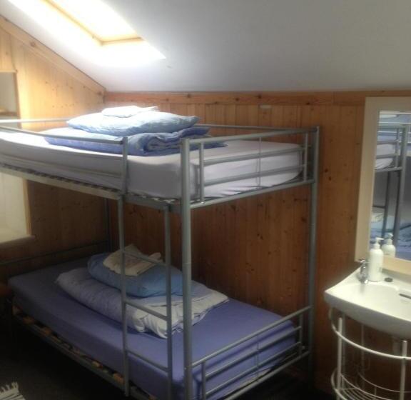 4인용 스탠다드 룸, Causeway Coast Independent Hostel
