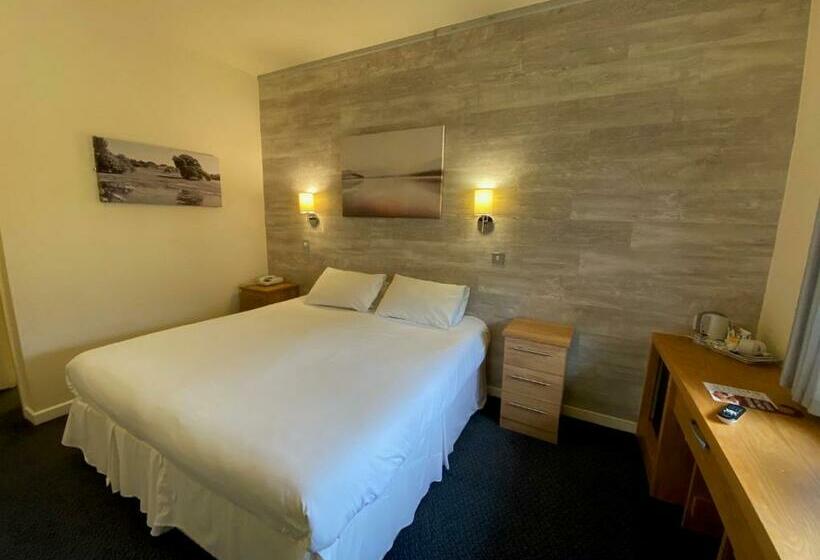 Номер Стандарт, Dudsbury Golf Club   And Spa