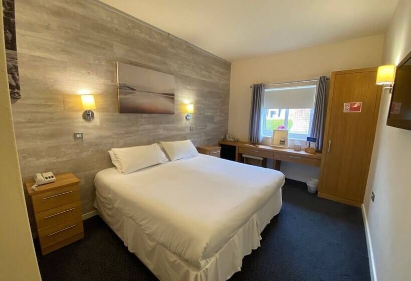 Номер Стандарт, Dudsbury Golf Club   And Spa