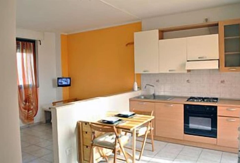آپارتمان 1 خوابه, Flat 2015