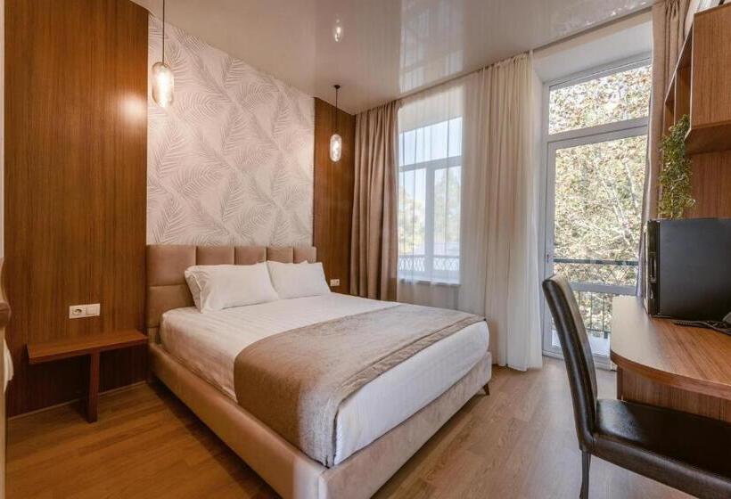 اتاق لوکس با بالکن, Park Hotel Tskaltubo   Balneo Resort