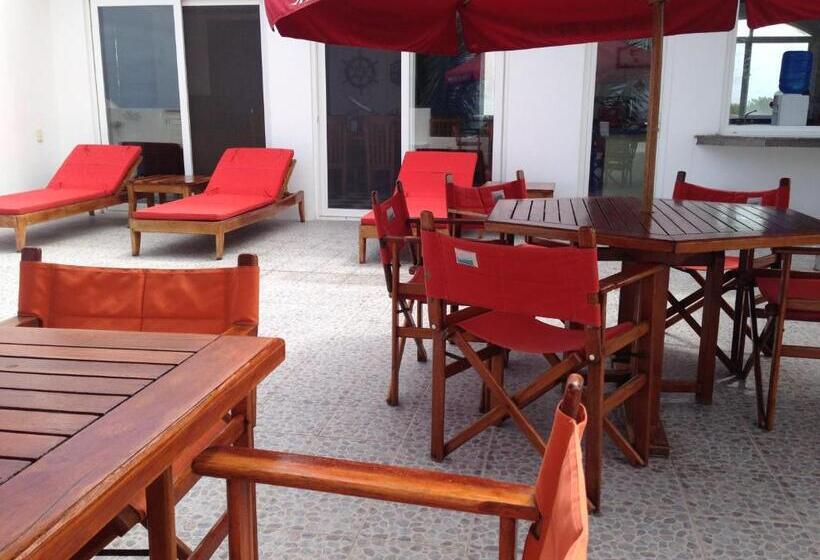 اتاق سوپریور, Drake Inn