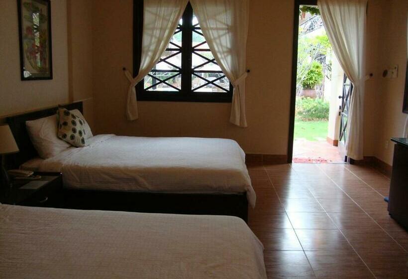 ویلای استاندارد با چشم‌انداز باغ, Orchid Boutique Beach Resort