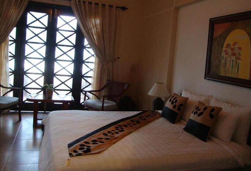 بانگلوی استاندارد با چشم‌انداز دریا, Orchid Boutique Beach Resort