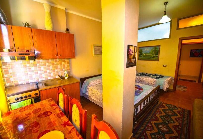 패밀리 룸, Pemaj Hostel