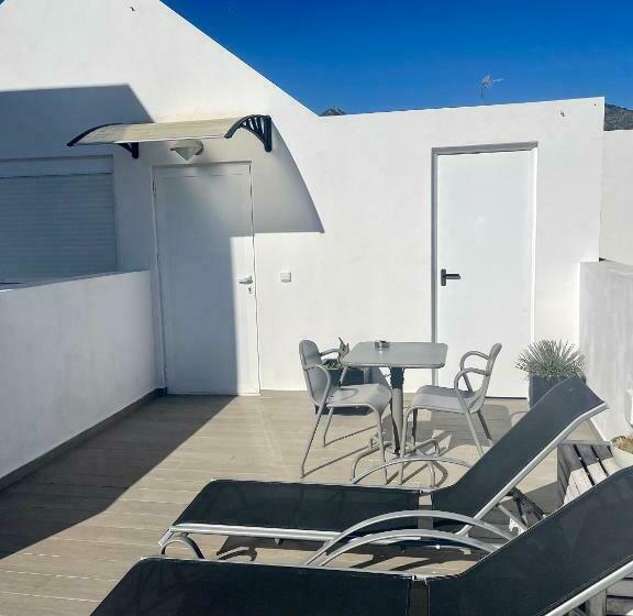 Suite with Terrace, Hostal El Caprichito Marbella