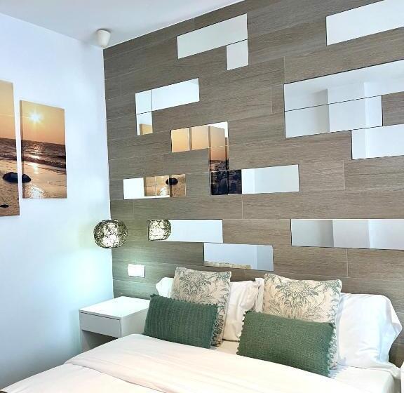 اتاق استاندارد, Hostal El Caprichito Marbella