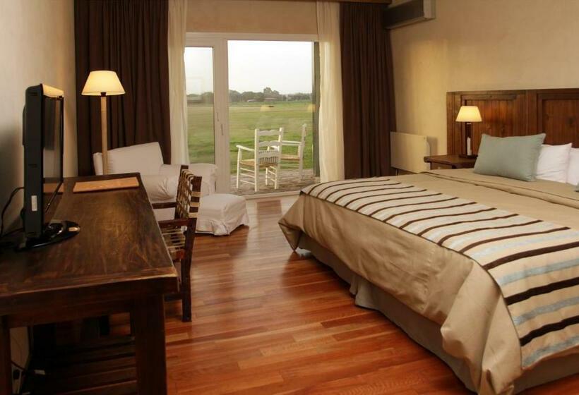 Полулюкс, Pampas De Areco Resort De Campo & Spa
