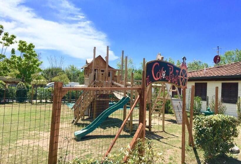 패밀리 룸, Room In Mobile Home   Greenchalets Mobile Home Tuscany Viareggio