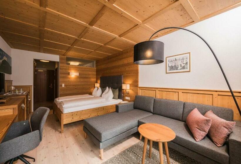 Номер Стандарт Вид на Горы, Berghotel   Sexten