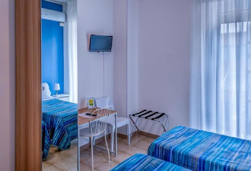 اتاق استاندارد با بالکن, Melo Accommodations