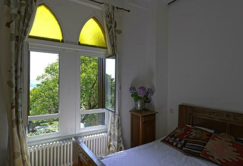 Номер Стандарт, B&b Torre Lara