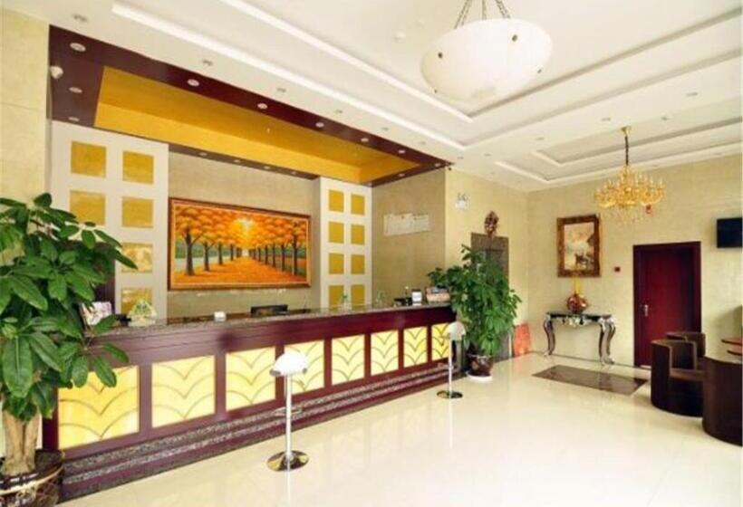 Номер Superior Кровать Кинг, Greentree Inn Yunnan Kunming Chenggong University City Shilin Street Express