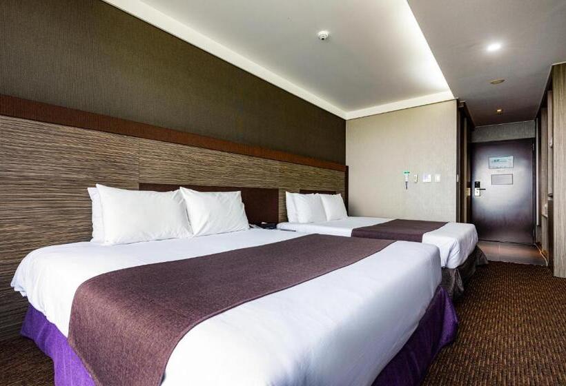 Семейный Номер Вид на Море, Eastern Hotel Jeju