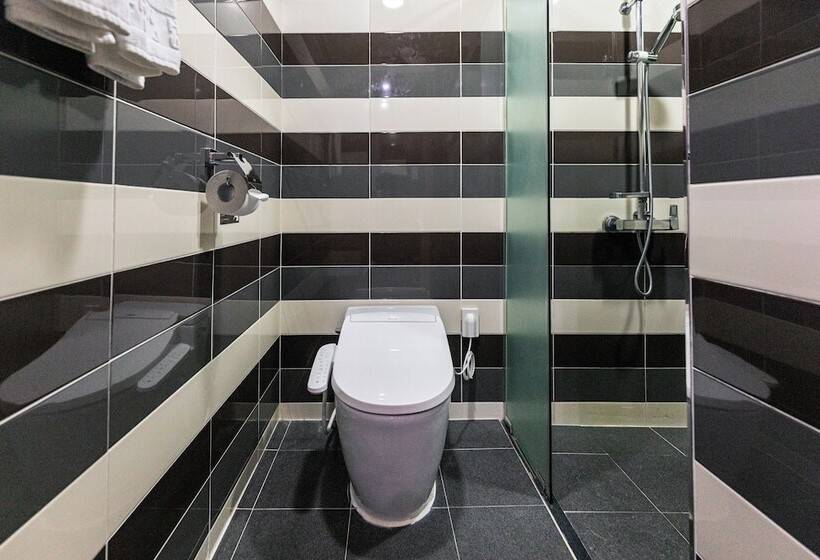 Номер Стандарт, Eastern Hotel Jeju