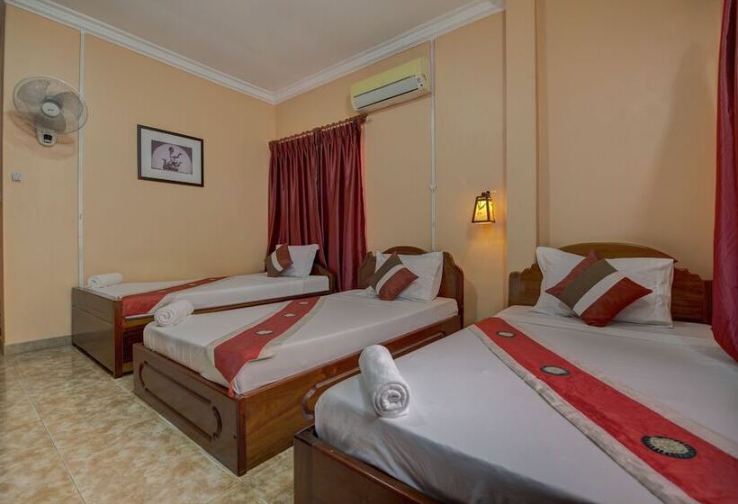 اتاق لوکس سه تخته, Happy Heng Heang Guesthouse